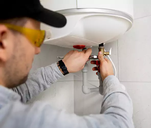 Get Affordable Water Heater Repair Service in Dinuba, CA